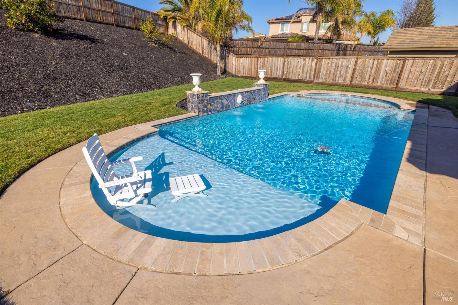 Detail Gallery Image 59 of 73 For 685 Elderberry Loop, Vacaville,  CA 95688 - 5 Beds | 4/1 Baths