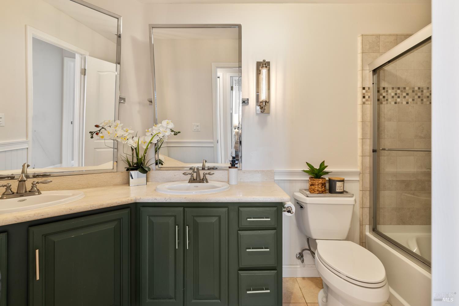 Detail Gallery Image 62 of 91 For 240 Hidden Valley Ln, Vacaville,  CA 95688 - 6 Beds | 3 Baths