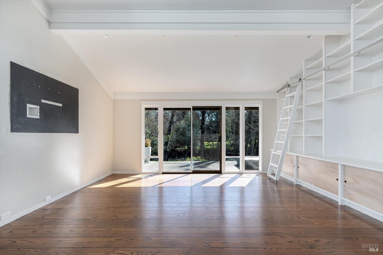 Detail Gallery Image 24 of 73 For 162 Bonnie Brook Dr, Napa,  CA 94558 - 2 Beds | 2 Baths