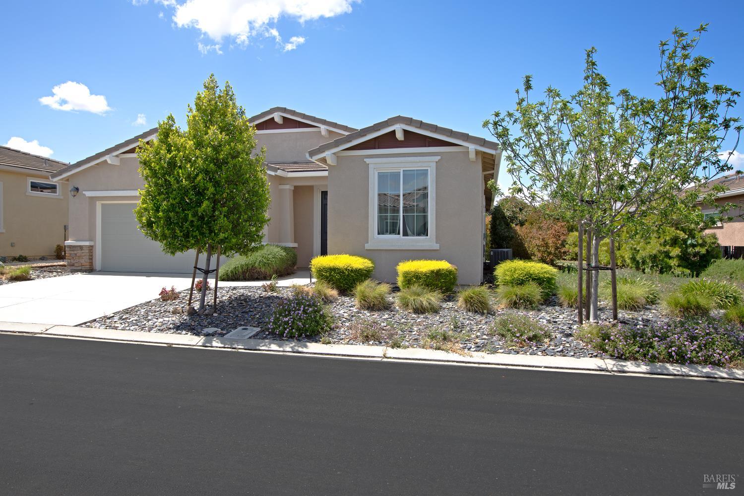 Detail Gallery Image 3 of 29 For 292 Harvest Hills Ln, Rio Vista,  CA 94571 - 2 Beds | 2 Baths