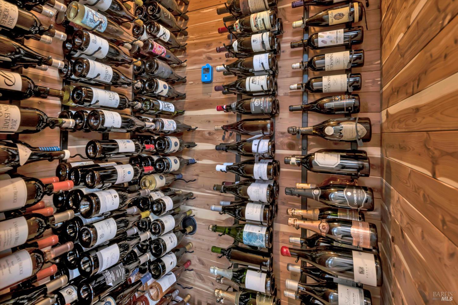 Detail Gallery Image 19 of 43 For 21402 Geyserville Ave, Geyserville,  CA 95441 - 3 Beds | 2 Baths