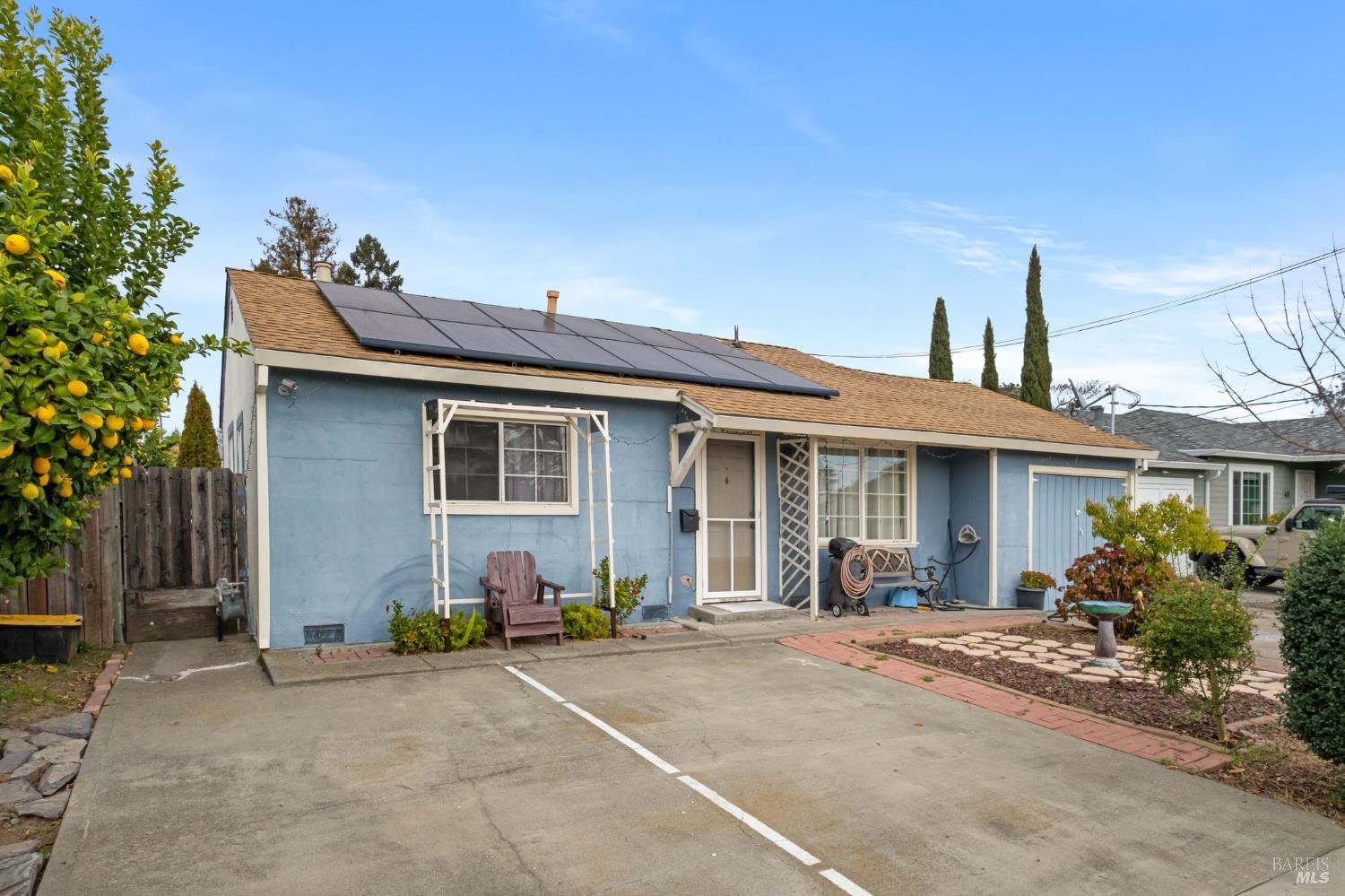 Detail Gallery Image 3 of 25 For 54 Bryan Ave, Napa,  CA 94558 - 2 Beds | 1 Baths