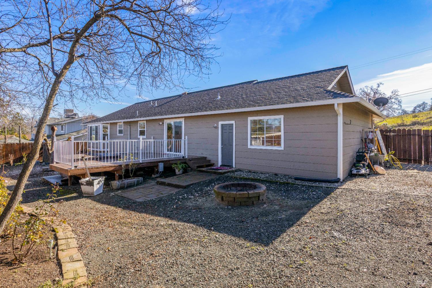 Detail Gallery Image 37 of 50 For 170 Deer Hill Ln, Lakeport,  CA 95453 - 3 Beds | 2 Baths