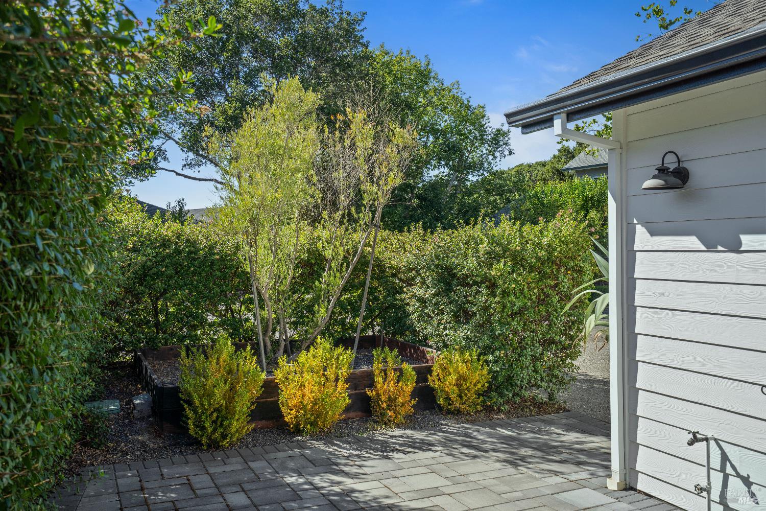 Detail Gallery Image 43 of 56 For 120 Eichten Ln, Penngrove,  CA 94951 - 4 Beds | 2/1 Baths