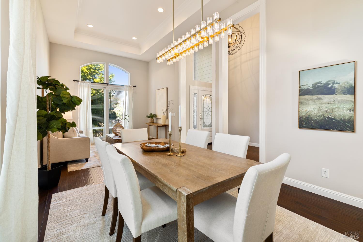 Detail Gallery Image 17 of 91 For 240 Hidden Valley Ln, Vacaville,  CA 95688 - 6 Beds | 3 Baths