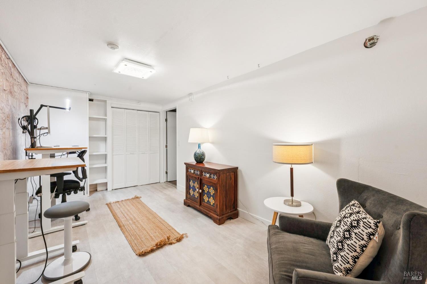 Detail Gallery Image 37 of 52 For 72 Flicker Dr, Novato,  CA 94949 - 2 Beds | 3/1 Baths