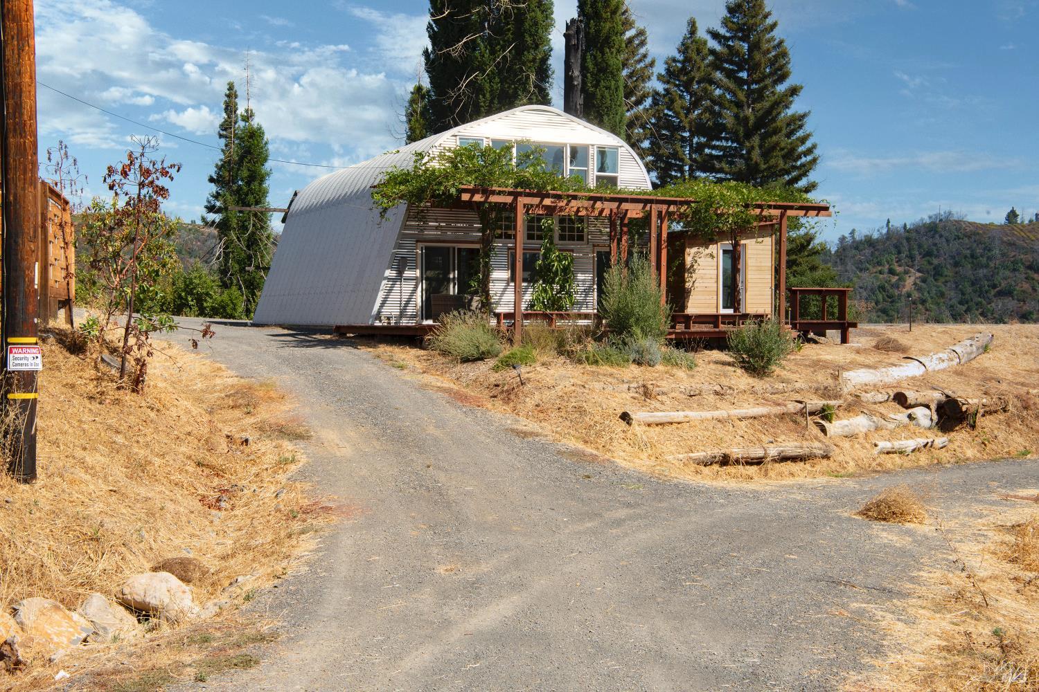 Detail Gallery Image 6 of 61 For 9451 Mill Creek Rd, Healdsburg,  CA 95448 - 2 Beds | 2 Baths