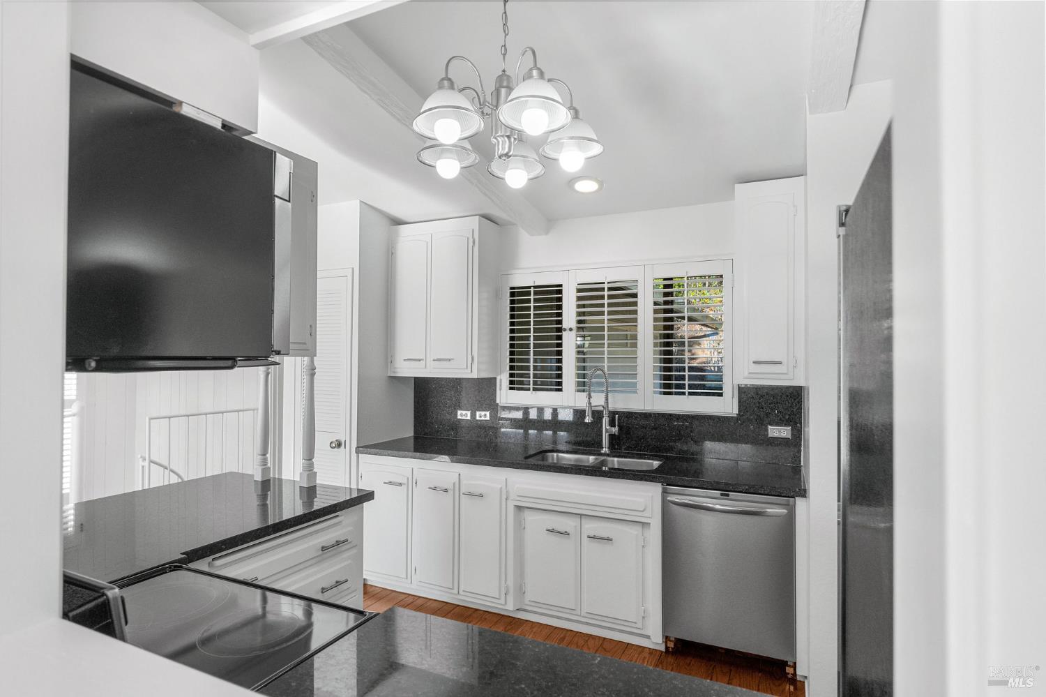 Detail Gallery Image 20 of 54 For 121 Knoll Pl, Saint Helena,  CA 94574 - 4 Beds | 3/3 Baths