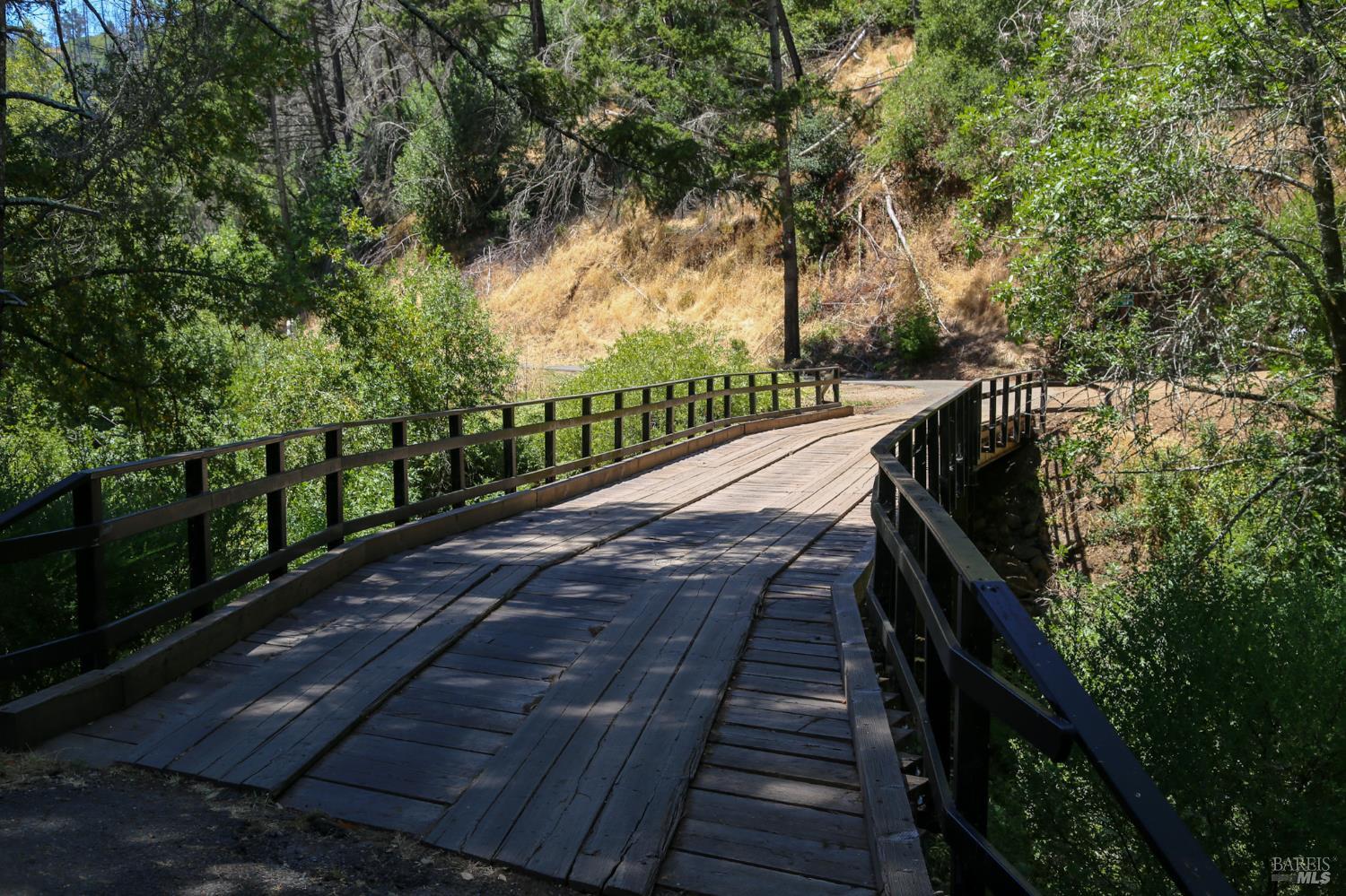 Detail Gallery Image 10 of 29 For 2095 Mark West Springs Rd, Santa Rosa,  CA 95404 - – Beds | – Baths