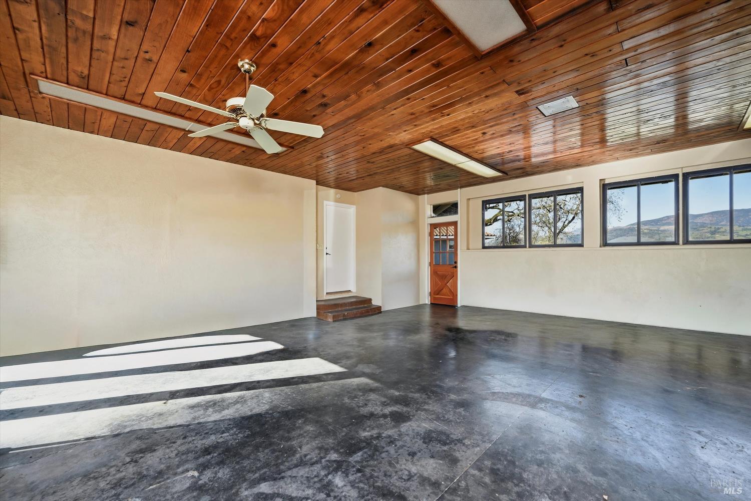 Detail Gallery Image 35 of 52 For 7616 Highway 128 Unkn, Healdsburg,  CA 95448 - 3 Beds | 3 Baths