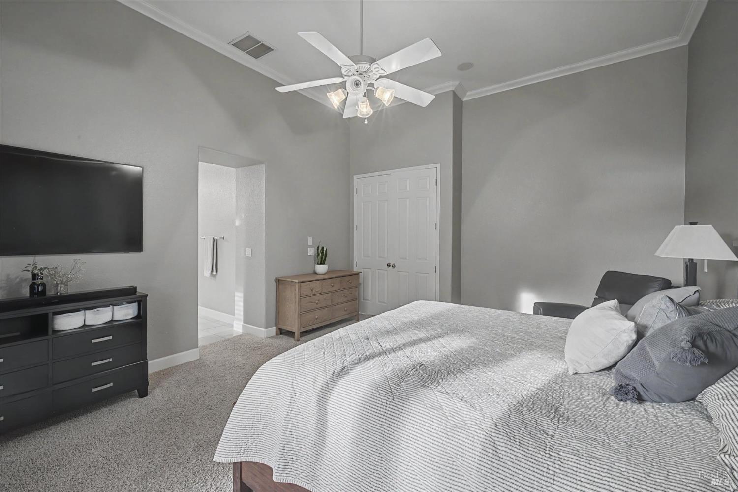 Detail Gallery Image 29 of 65 For 931 Zephyr Ln, Vacaville,  CA 95687 - 4 Beds | 2/1 Baths