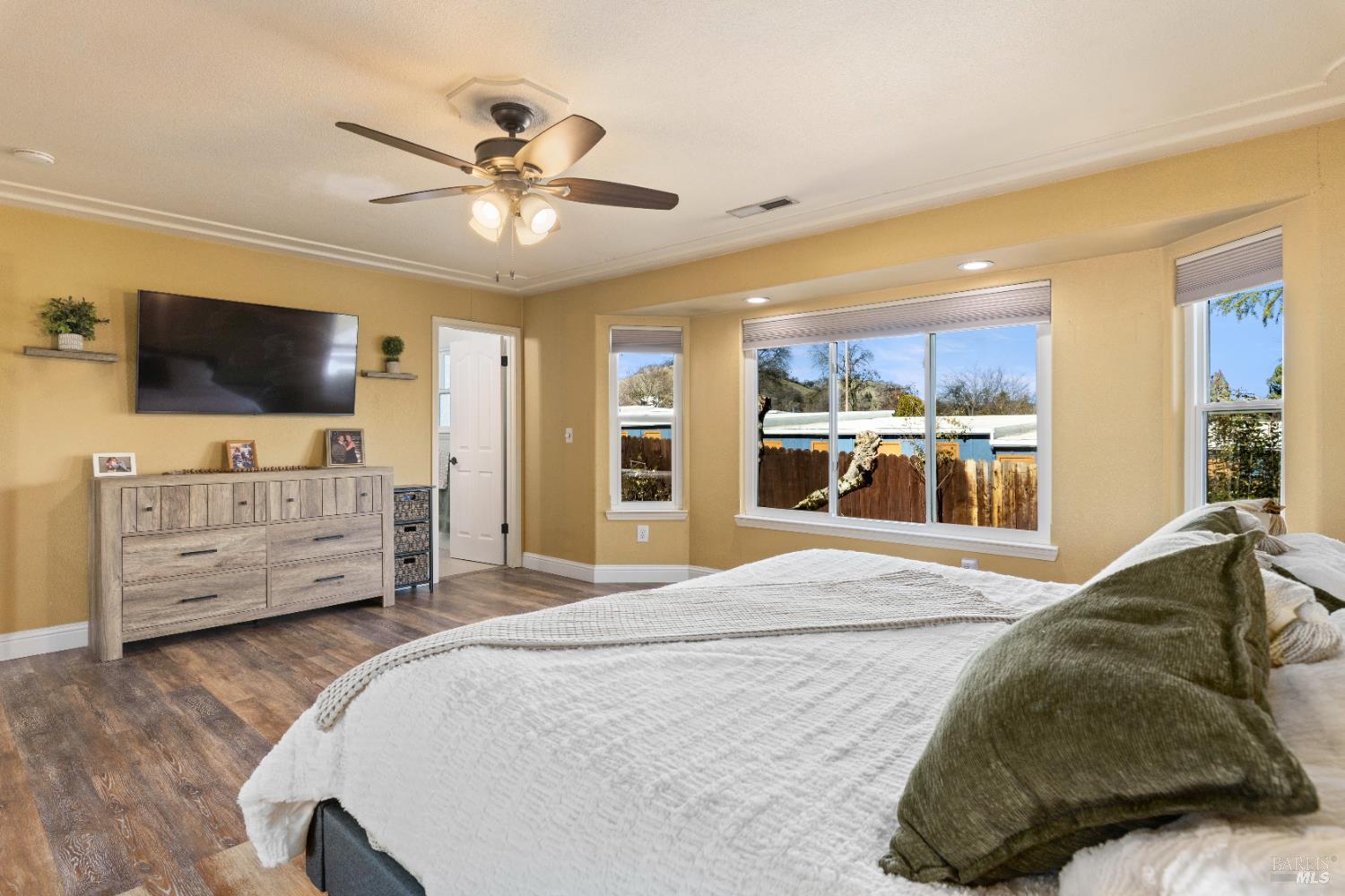Detail Gallery Image 26 of 50 For 170 Deer Hill Ln, Lakeport,  CA 95453 - 3 Beds | 2 Baths