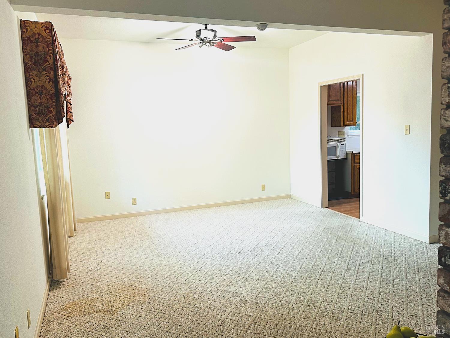 Detail Gallery Image 39 of 54 For 32 Romine Way, Vallejo,  CA 94591 - 5 Beds | 3 Baths