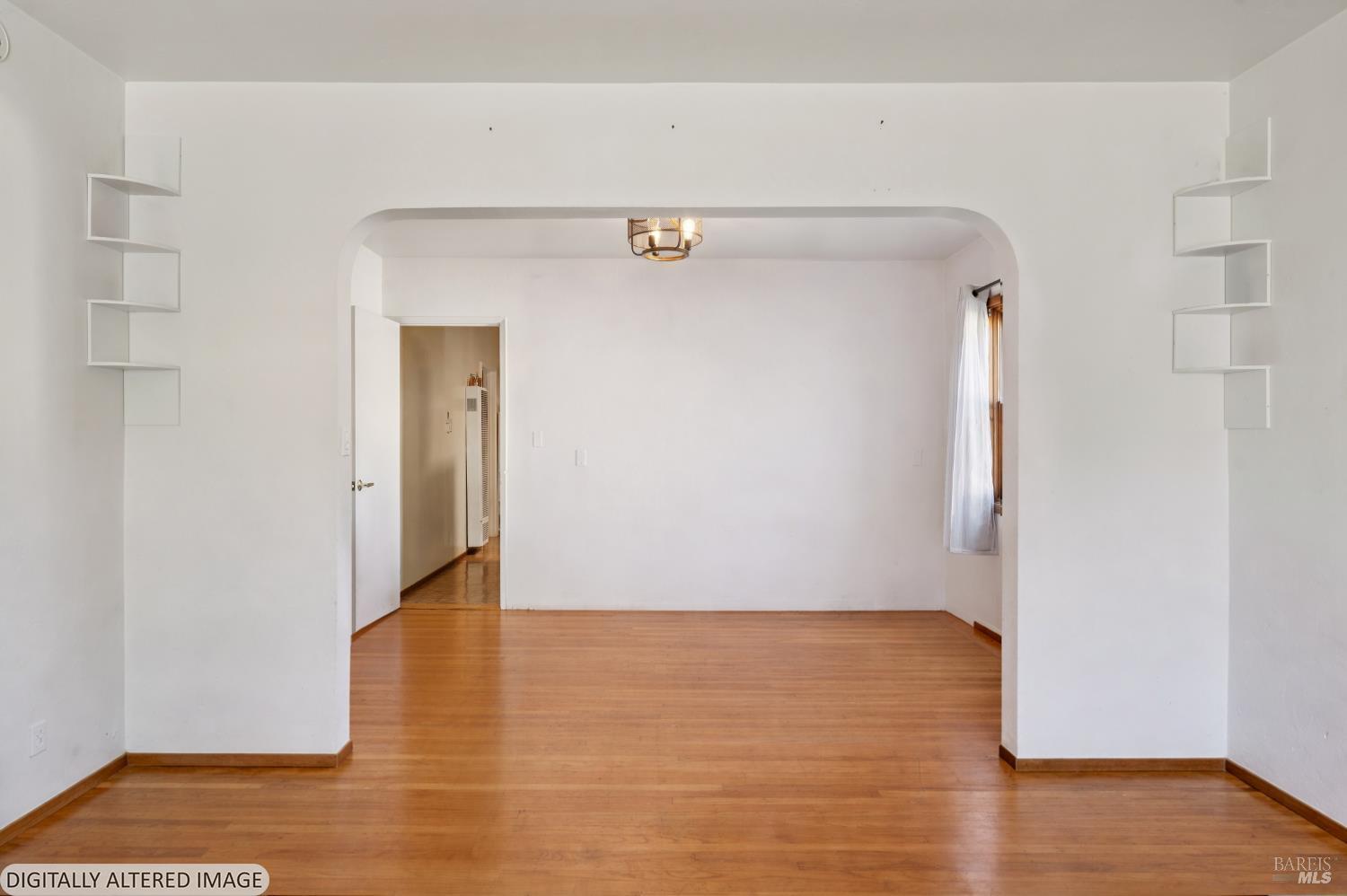 Detail Gallery Image 5 of 26 For 1851 2nd St, San Rafael,  CA 94901 - – Beds | – Baths