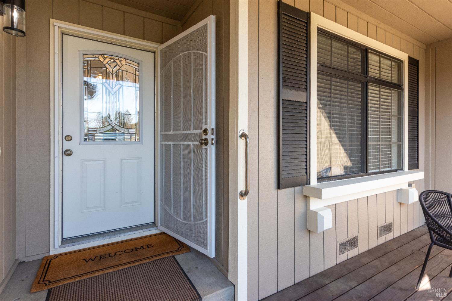 Detail Gallery Image 3 of 40 For 5537 Corbett Cir, Santa Rosa,  CA 95403 - 3 Beds | 2 Baths