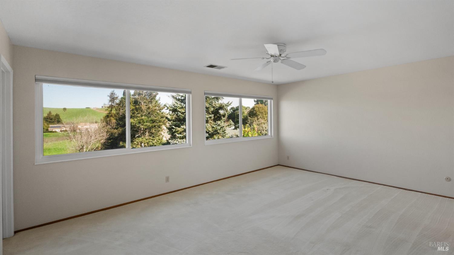 Detail Gallery Image 33 of 56 For 309 Drake Ct, Benicia,  CA 94510 - 3 Beds | 2/1 Baths