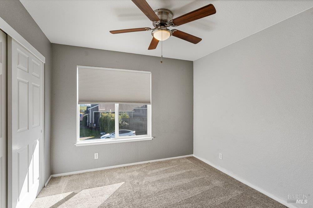 Detail Gallery Image 34 of 77 For 1210 Maple Dr, Rohnert Park,  CA 94928 - 3 Beds | 2/1 Baths