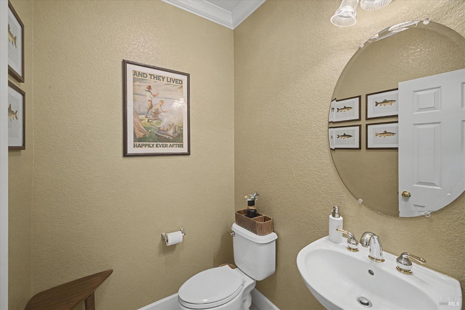 Detail Gallery Image 33 of 65 For 931 Zephyr Ln, Vacaville,  CA 95687 - 4 Beds | 2/1 Baths
