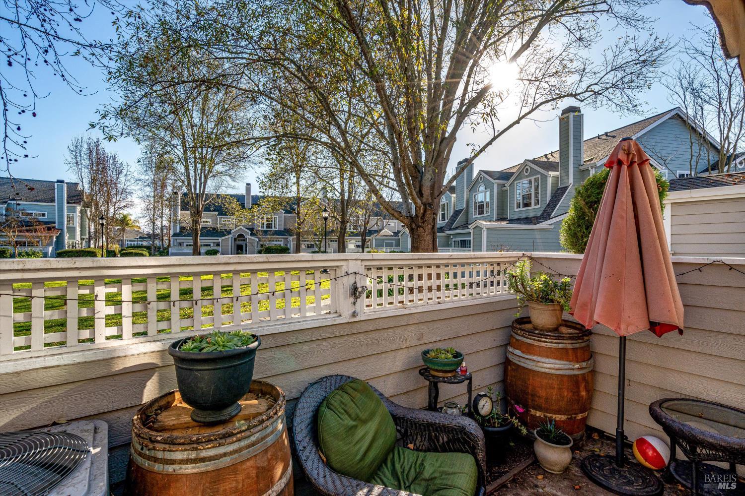 Detail Gallery Image 42 of 44 For 590 Laurel Grove Cir, Santa Rosa,  CA 95407 - 2 Beds | 2/1 Baths