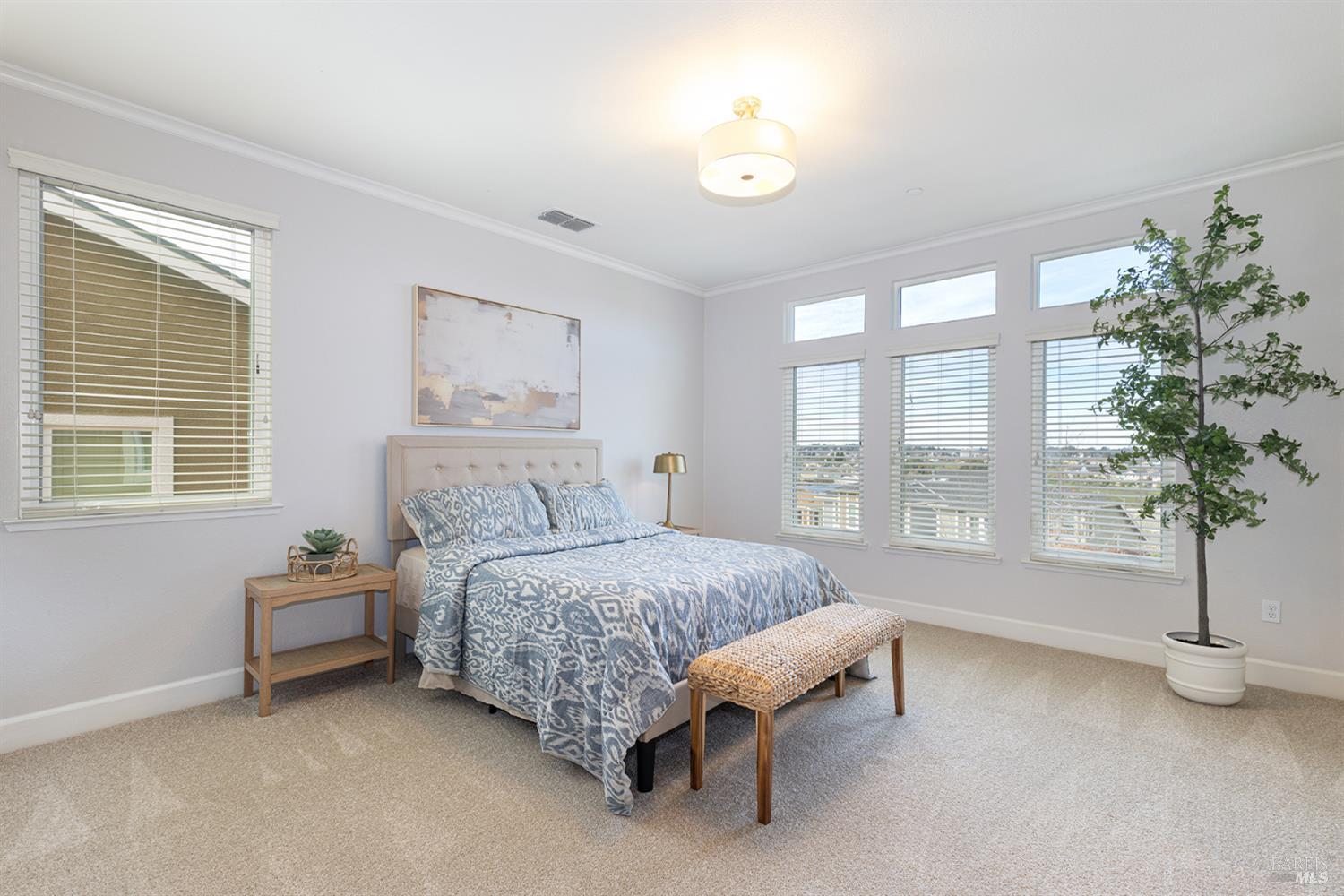 Detail Gallery Image 21 of 57 For 417 Jacquelyn Ln, Petaluma,  CA 94952 - 3 Beds | 2/1 Baths