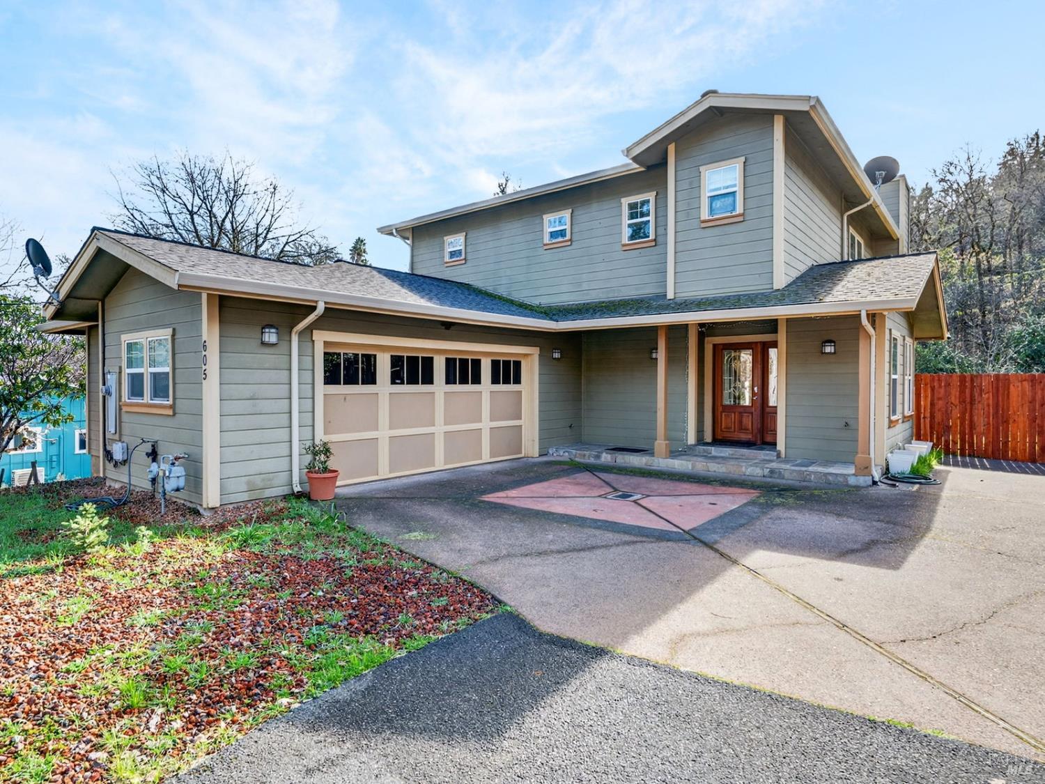 Detail Gallery Image 6 of 53 For 605 Redwood Ave, Ukiah,  CA 95482 - 4 Beds | 2/1 Baths