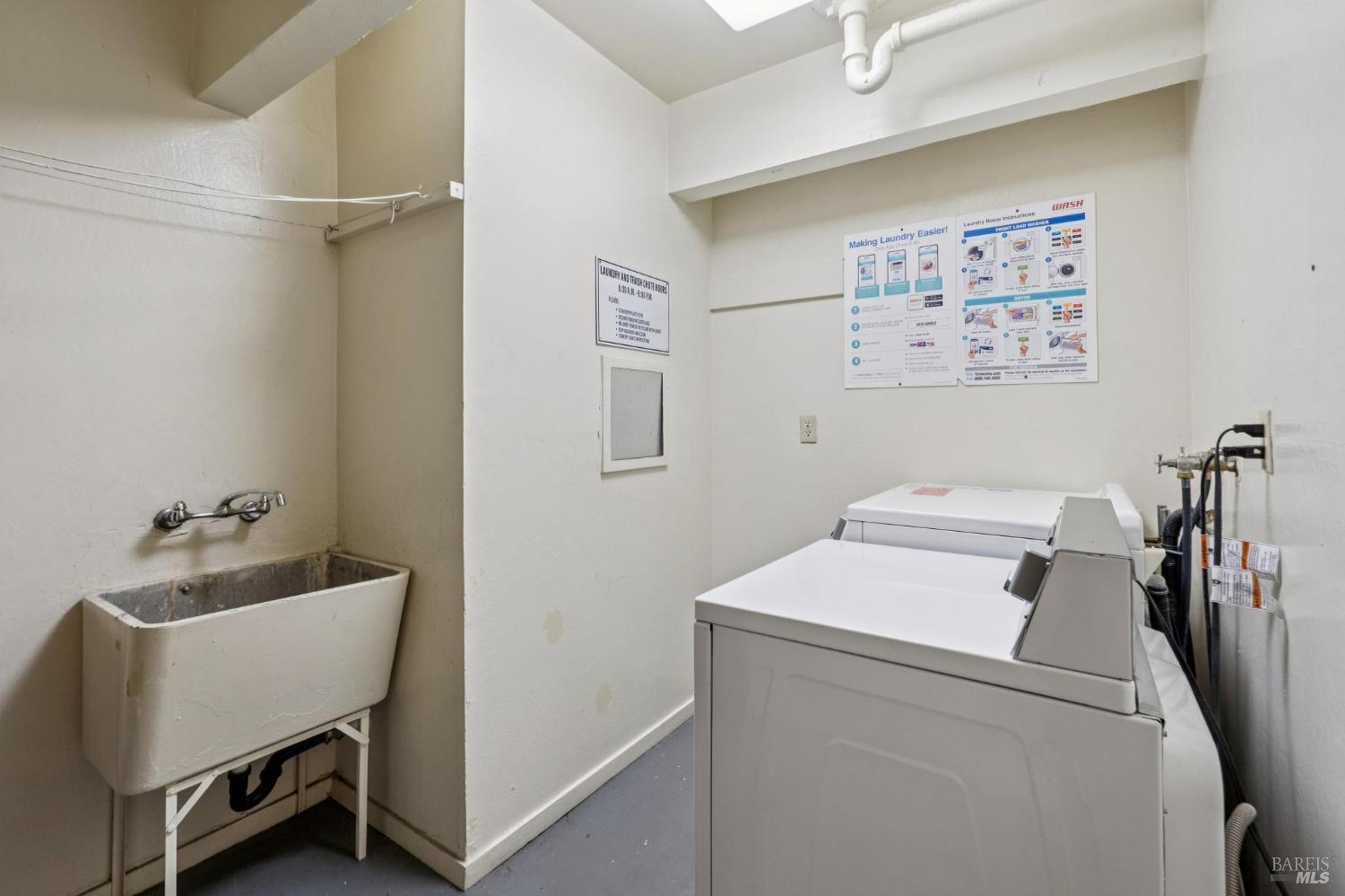 Detail Gallery Image 36 of 38 For 320 via Casitas Unkn #109,  Greenbrae,  CA 94904 - 3 Beds | 2 Baths