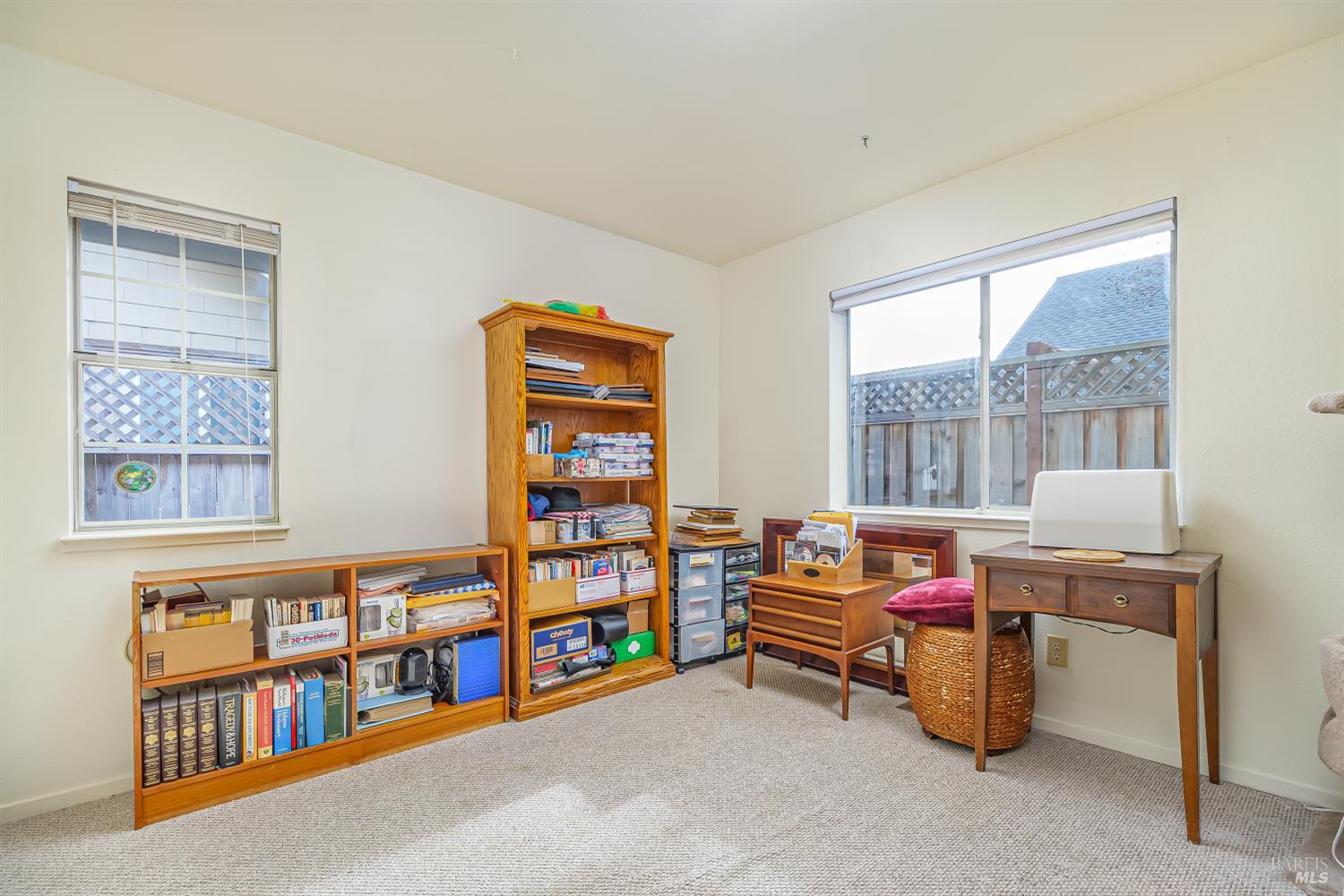 Detail Gallery Image 24 of 31 For 1449 Morning Glory Dr, Petaluma,  CA 94954 - 3 Beds | 2 Baths