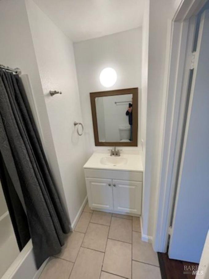 Detail Gallery Image 15 of 22 For 935 W 8th St, Santa Rosa,  CA 95401 - 4 Beds | 2 Baths