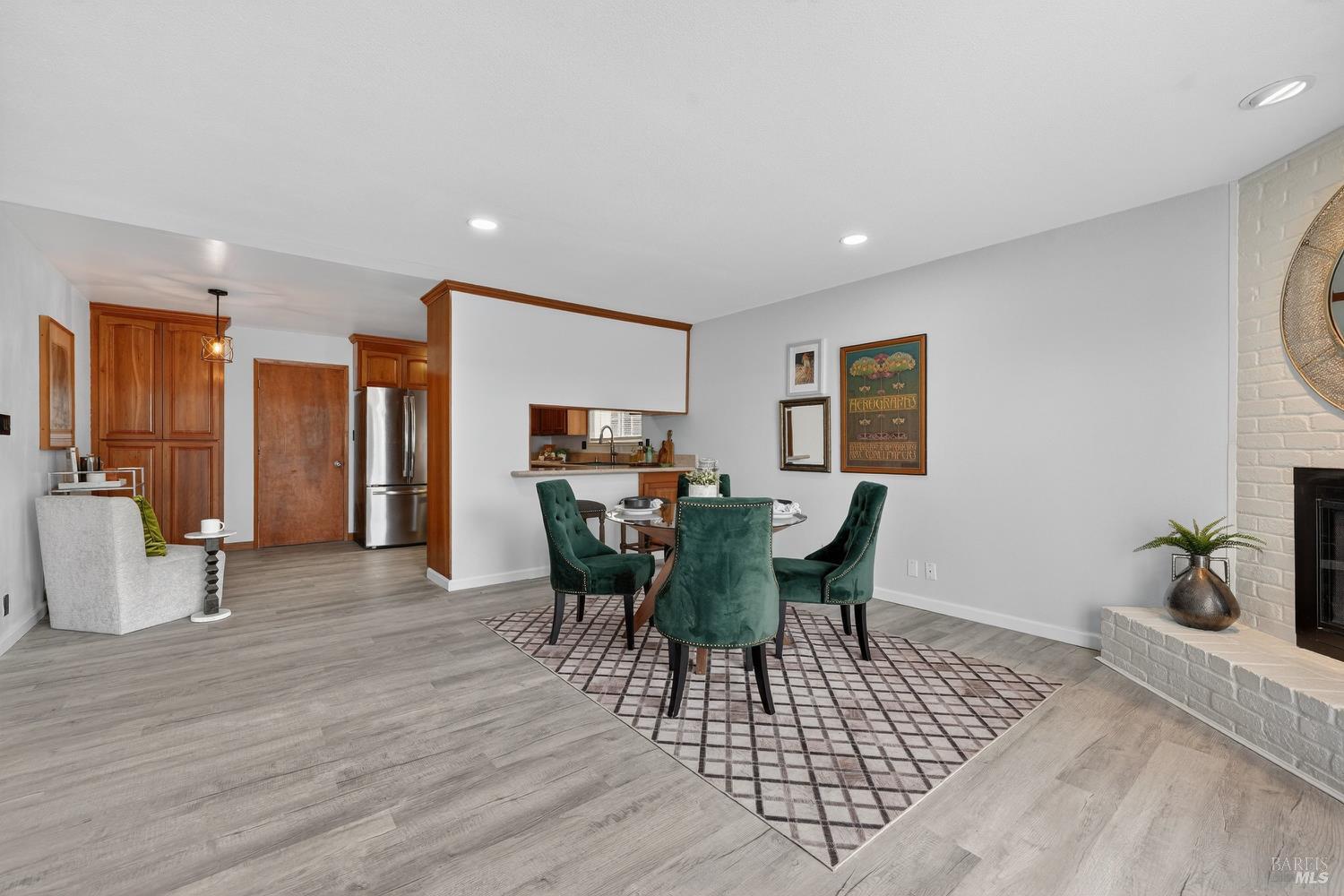 Detail Gallery Image 10 of 38 For 2312 Kathleen Dr, Napa,  CA 94558 - 3 Beds | 2 Baths