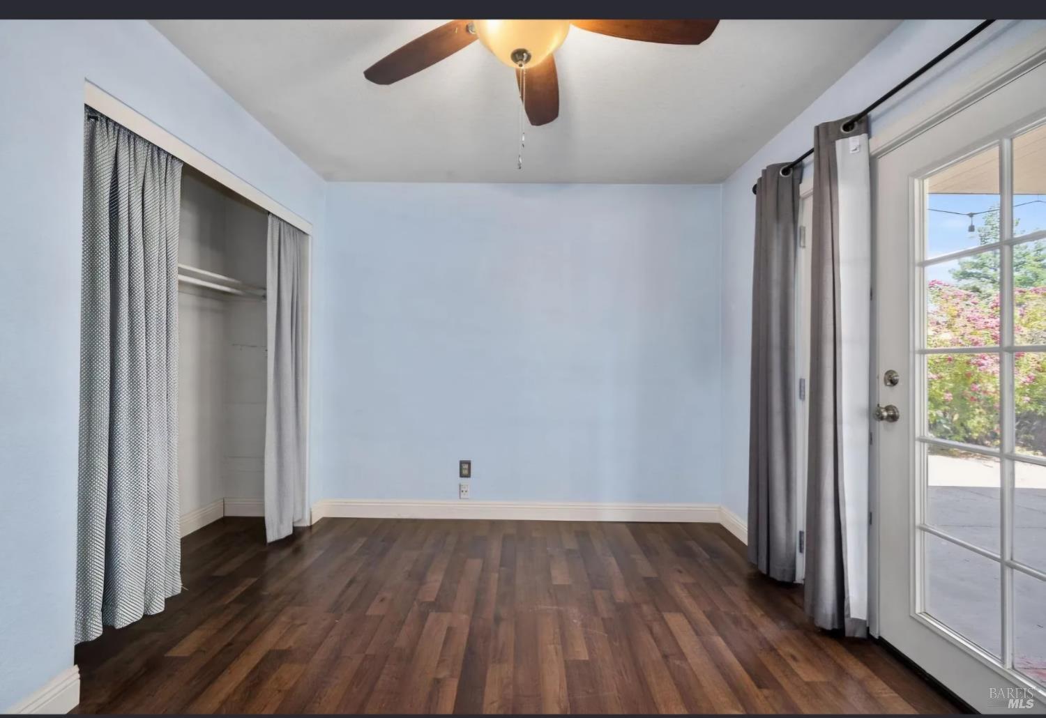 Detail Gallery Image 34 of 49 For 875 Christine Dr, Vacaville,  CA 95687 - 5 Beds | 3 Baths