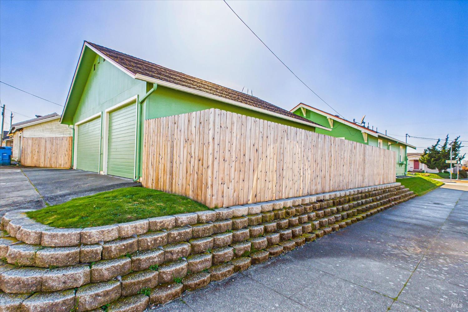 Detail Gallery Image 43 of 44 For 2005 I St, Eureka,  CA 95501 - 3 Beds | 2 Baths