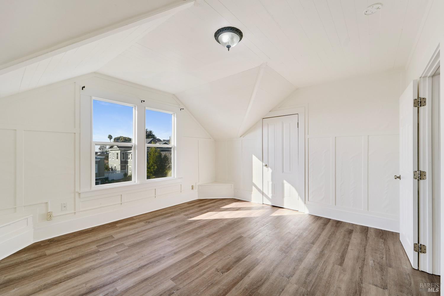 Detail Gallery Image 4 of 32 For 302 Carolina St, Vallejo,  CA 94590 - – Beds | – Baths