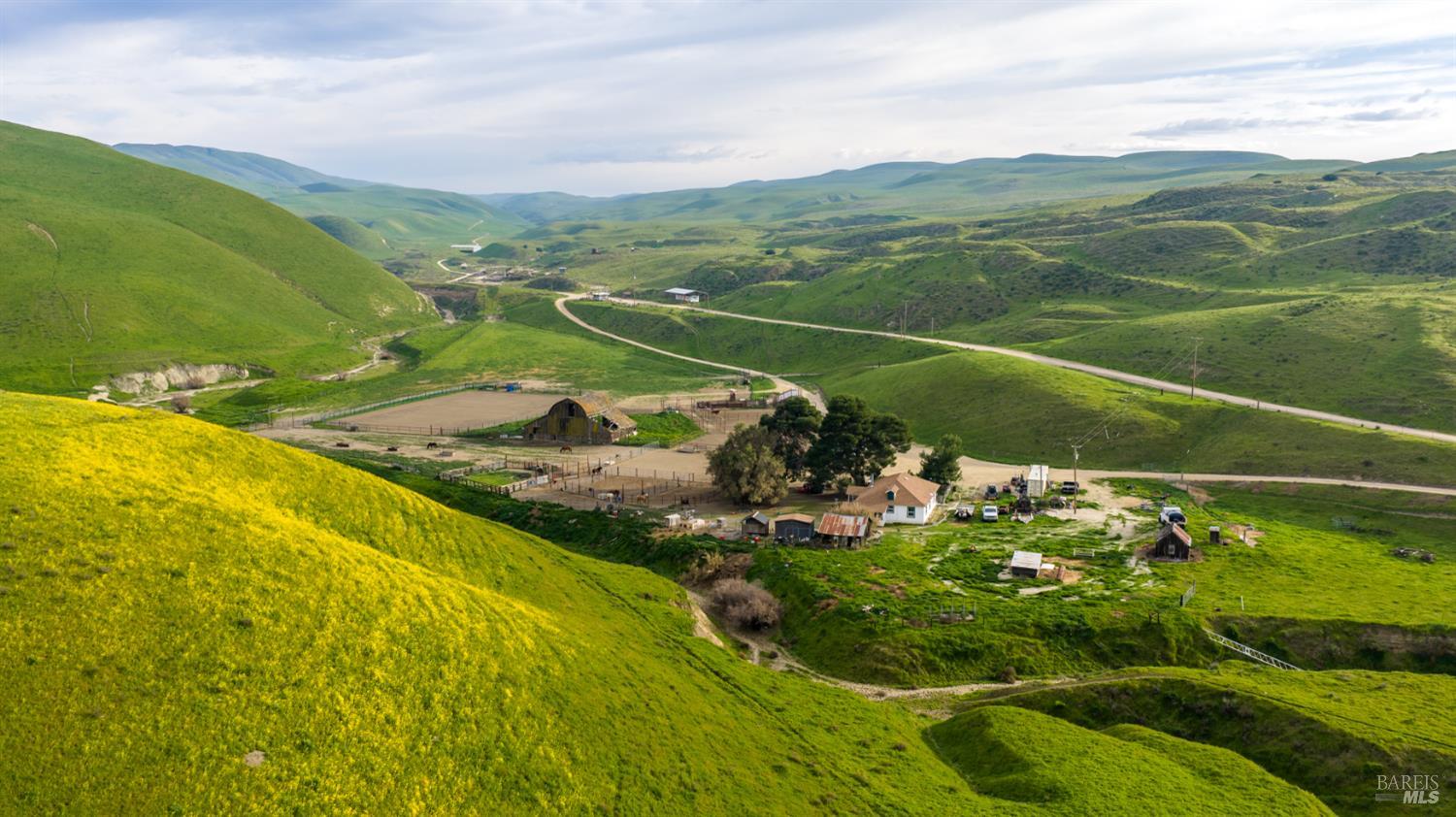 Detail Gallery Image 9 of 44 For 8050 Bitterwater Rd, Shandon,  CA 93461 - 3 Beds | 1 Baths