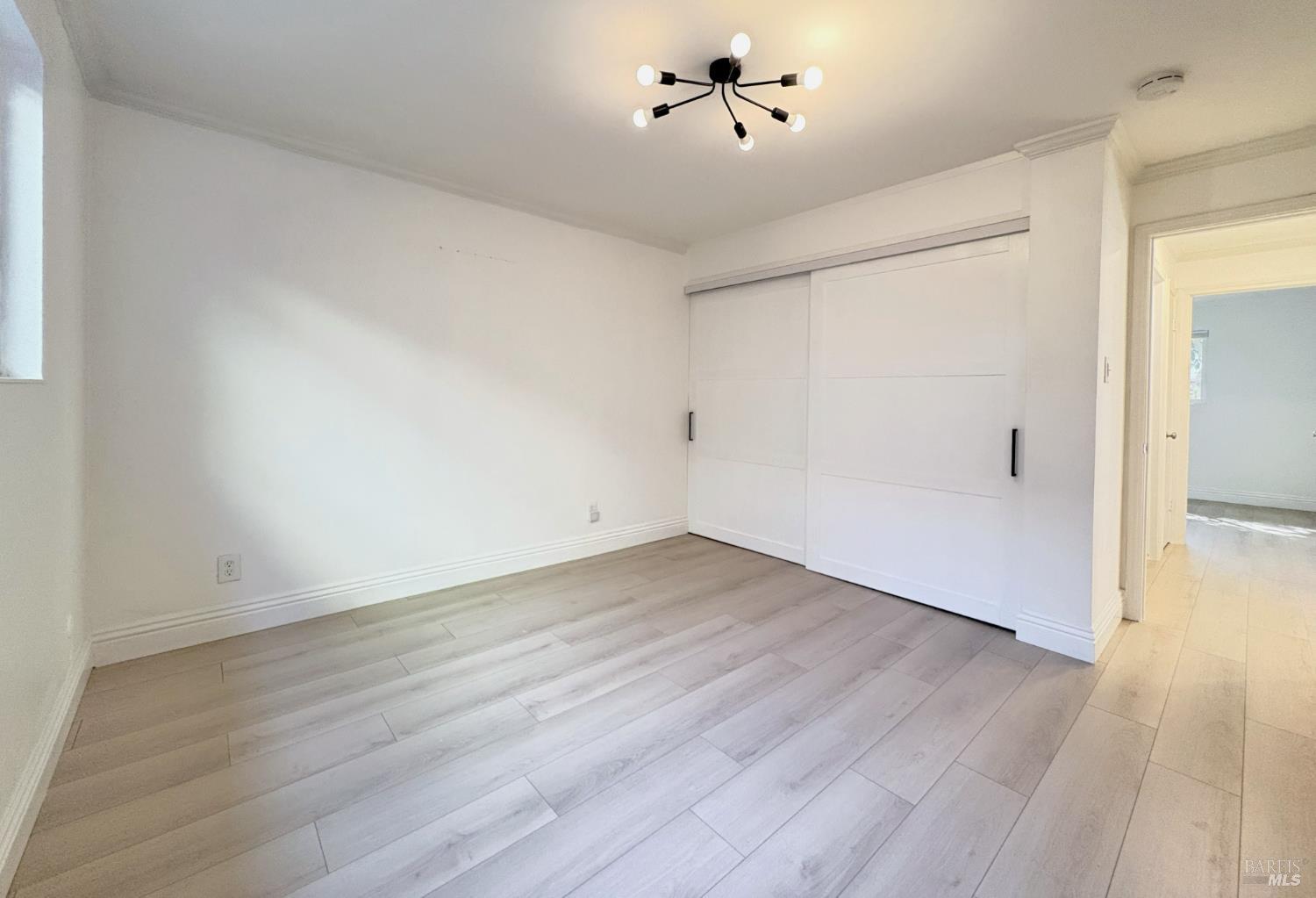 Detail Gallery Image 12 of 27 For 5242 Miles Ave #APT C,  Oakland,  CA 94618 - 2 Beds | 1 Baths