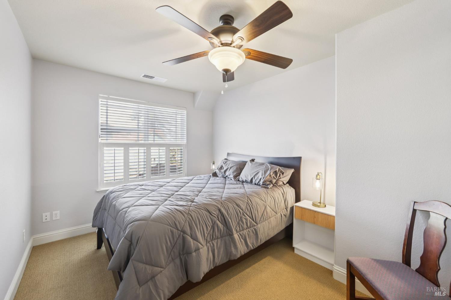 Detail Gallery Image 20 of 40 For 125 Johnson St, Windsor,  CA 95492 - 3 Beds | 2/1 Baths