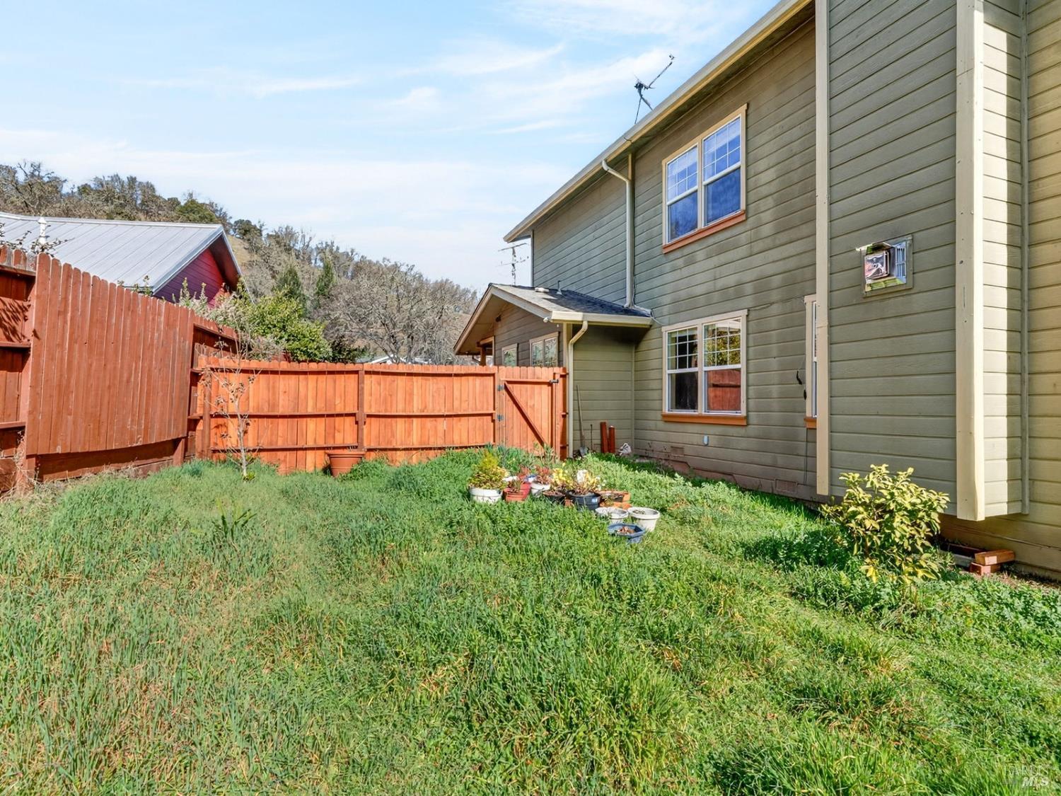 Detail Gallery Image 41 of 53 For 605 Redwood Ave, Ukiah,  CA 95482 - 4 Beds | 2/1 Baths