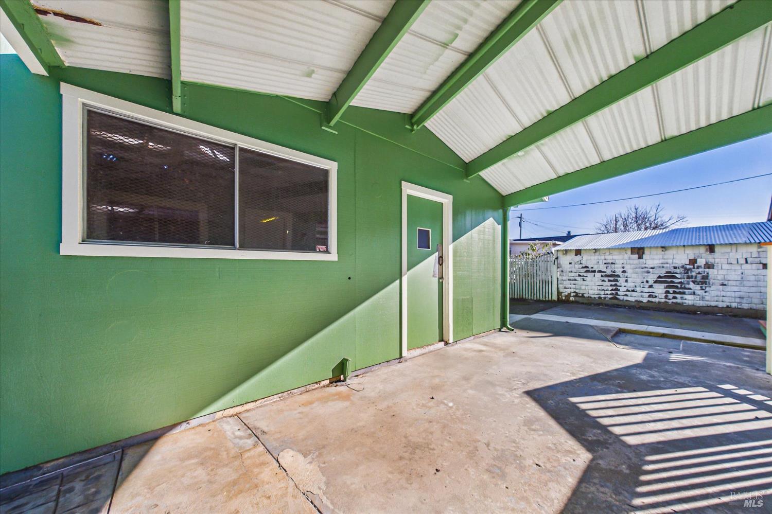 Detail Gallery Image 39 of 44 For 2005 I St, Eureka,  CA 95501 - 3 Beds | 2 Baths