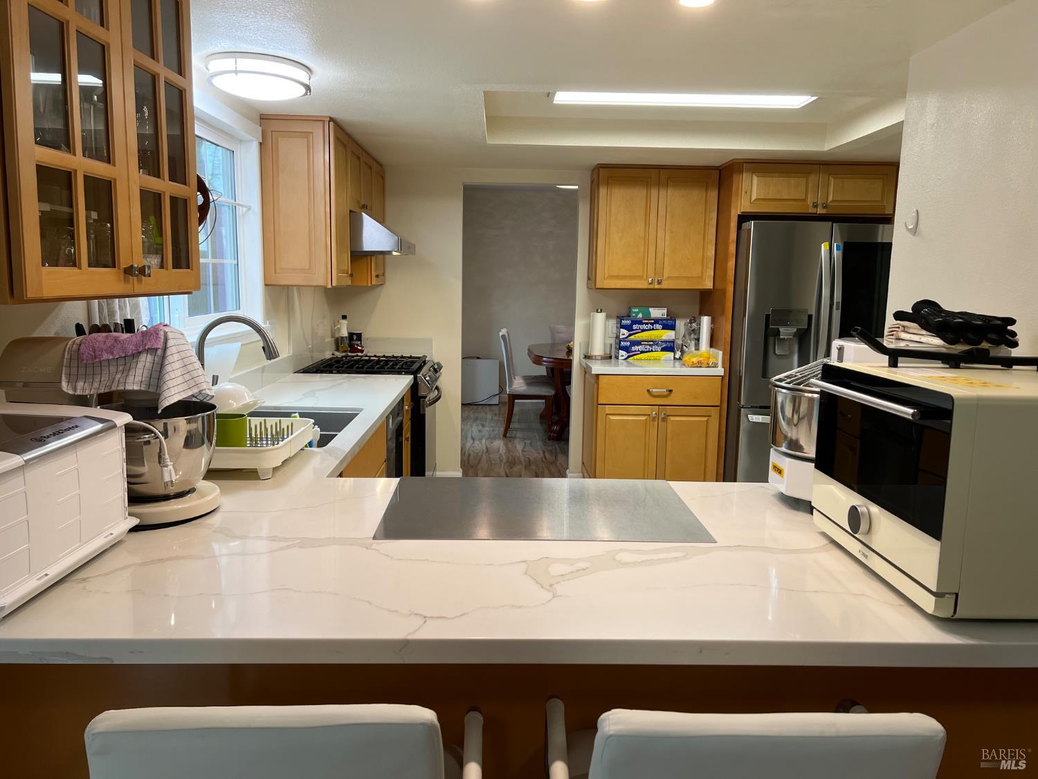 Detail Gallery Image 6 of 20 For 660 Berkshire Dr, Dixon,  CA 95620 - 4 Beds | 2/1 Baths