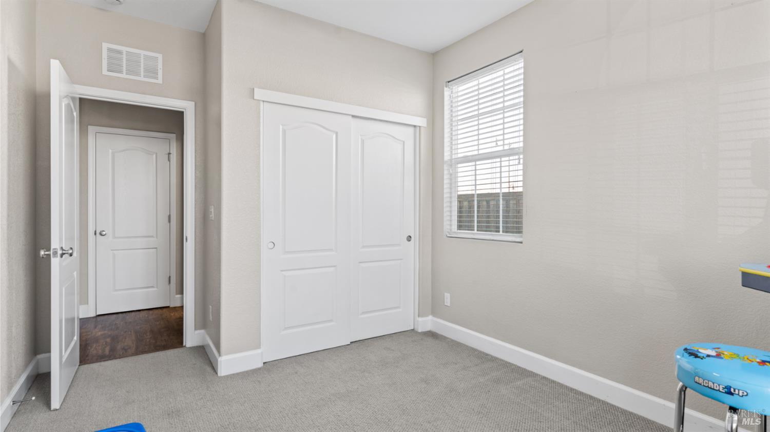 Detail Gallery Image 7 of 38 For 626 Sitka Dr, Vacaville,  CA 95687 - 4 Beds | 3 Baths