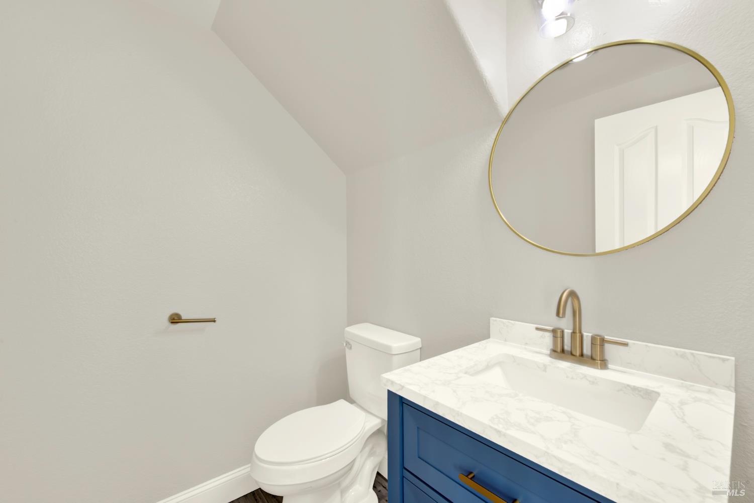 Detail Gallery Image 16 of 37 For 702 Racoon Ct, Fairfield,  CA 94533 - 3 Beds | 2/1 Baths