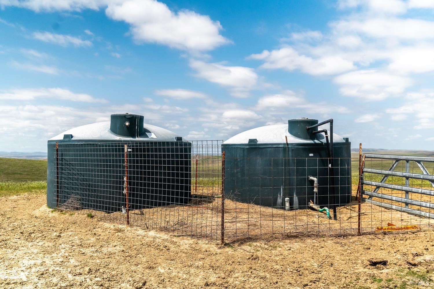 Detail Gallery Image 21 of 44 For 8050 Bitterwater Rd, Shandon,  CA 93461 - 3 Beds | 1 Baths