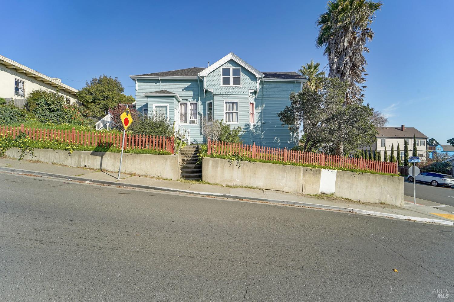 Detail Gallery Image 2 of 32 For 302 Carolina St, Vallejo,  CA 94590 - – Beds | – Baths