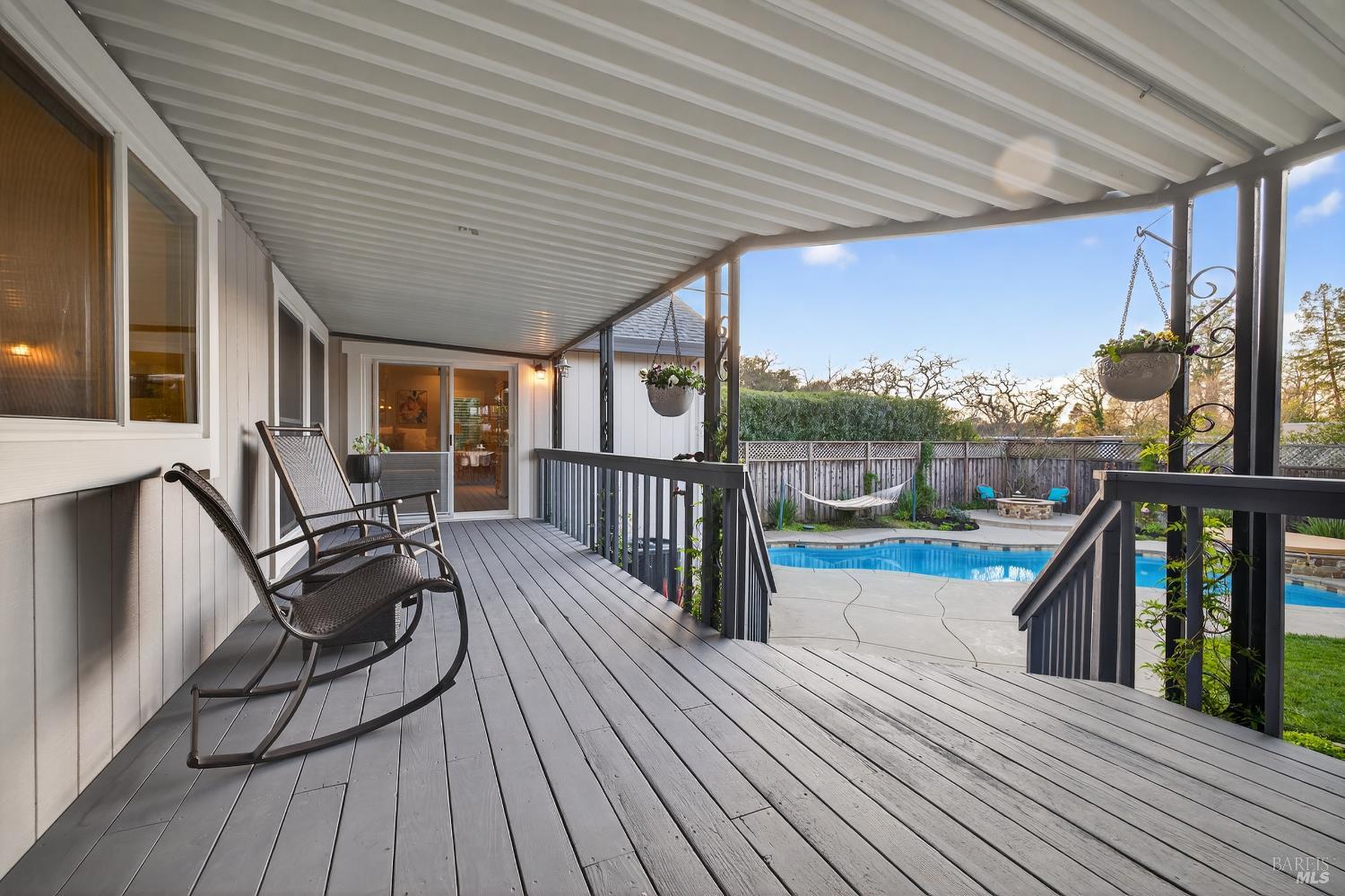 Detail Gallery Image 18 of 53 For 2071 Mount Olive Dr, Santa Rosa,  CA 95404 - 3 Beds | 2 Baths