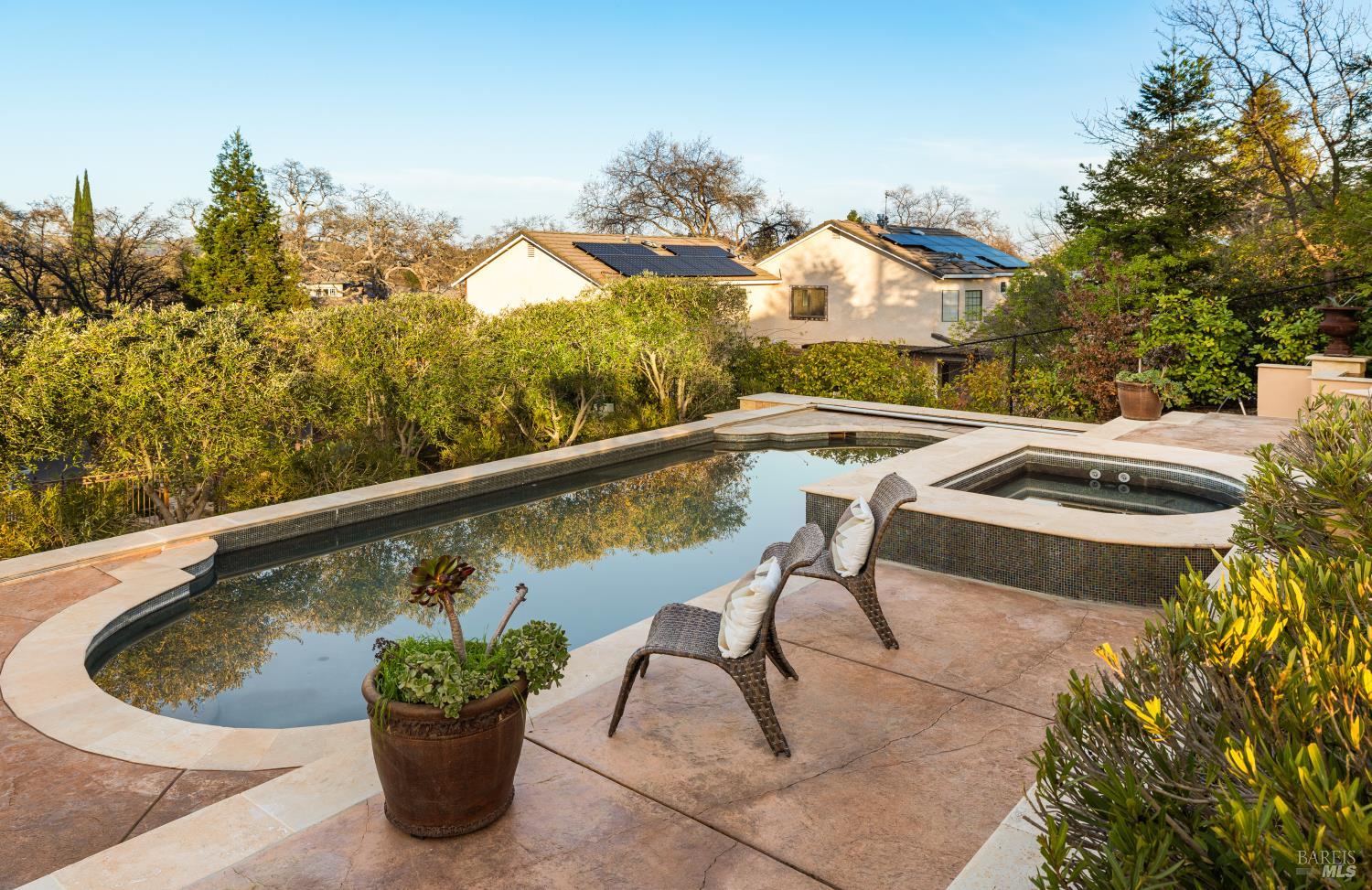 Detail Gallery Image 70 of 91 For 240 Hidden Valley Ln, Vacaville,  CA 95688 - 6 Beds | 3 Baths