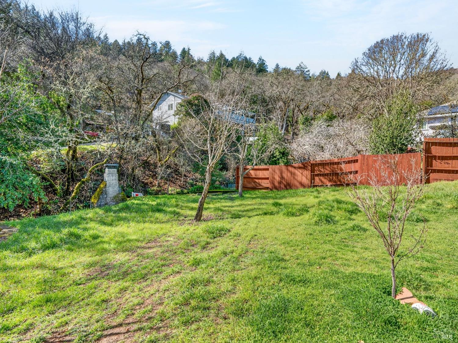 Detail Gallery Image 45 of 53 For 605 Redwood Ave, Ukiah,  CA 95482 - 4 Beds | 2/1 Baths