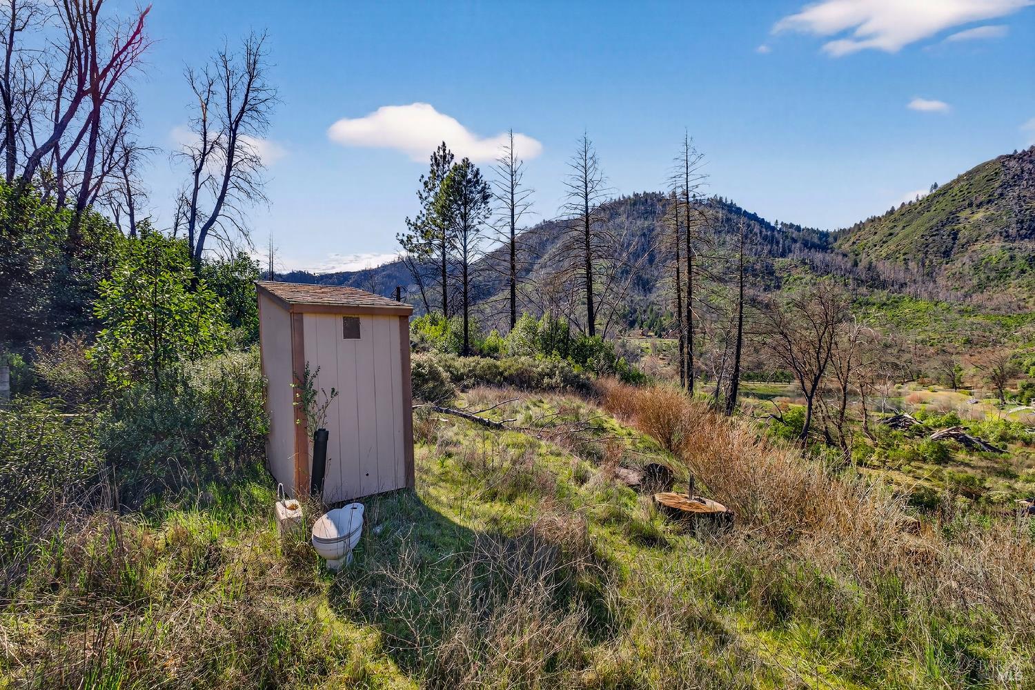 Detail Gallery Image 6 of 31 For 13952 White Rock Canyon Rd, Upper Lake,  CA 95485 - – Beds | – Baths