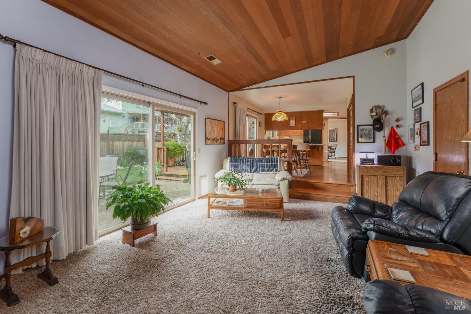 Detail Gallery Image 14 of 34 For 550 Baywood Ct, Ukiah,  CA 95482 - 3 Beds | 2/1 Baths