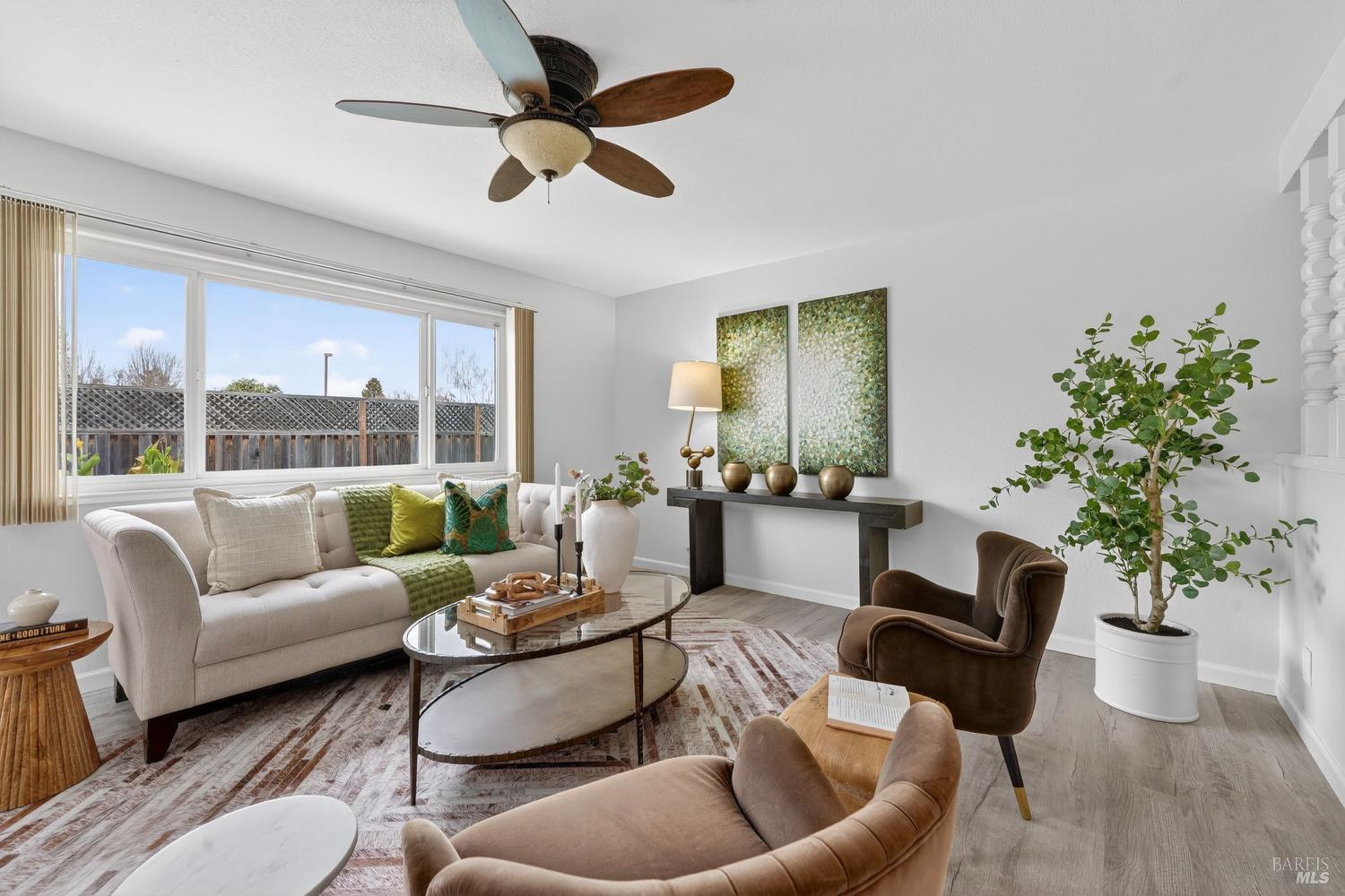 Detail Gallery Image 6 of 38 For 2312 Kathleen Dr, Napa,  CA 94558 - 3 Beds | 2 Baths