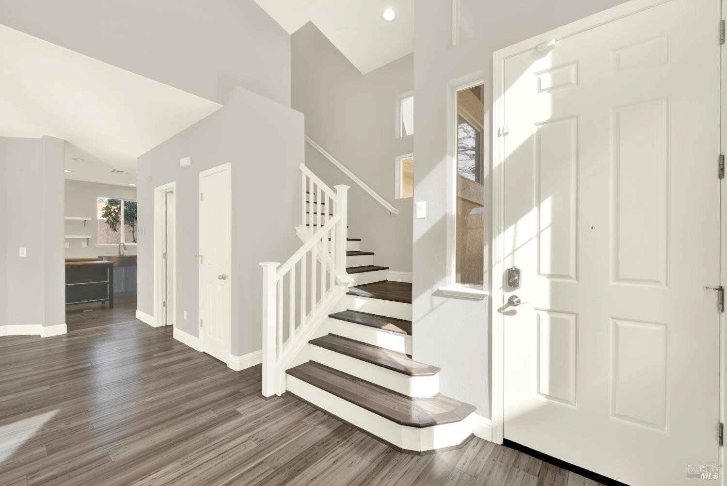 Detail Gallery Image 17 of 37 For 702 Racoon Ct, Fairfield,  CA 94533 - 3 Beds | 2/1 Baths