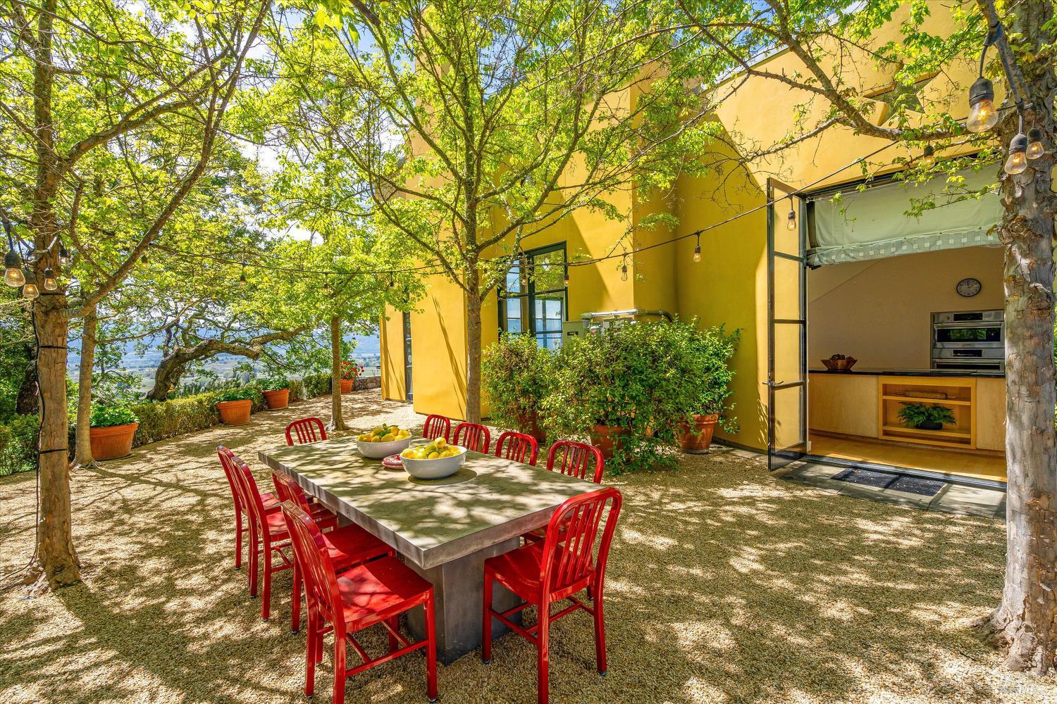 Detail Gallery Image 11 of 40 For 7816 Silverado Trl, Oakville,  CA 94558 - 3 Beds | 4 Baths